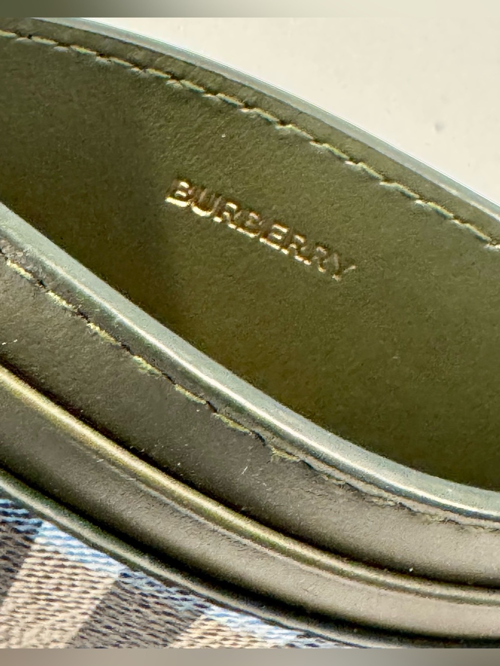 Burberry Hampshire Pattern, Olive Green, Card Holder. - Picture 2 of 4